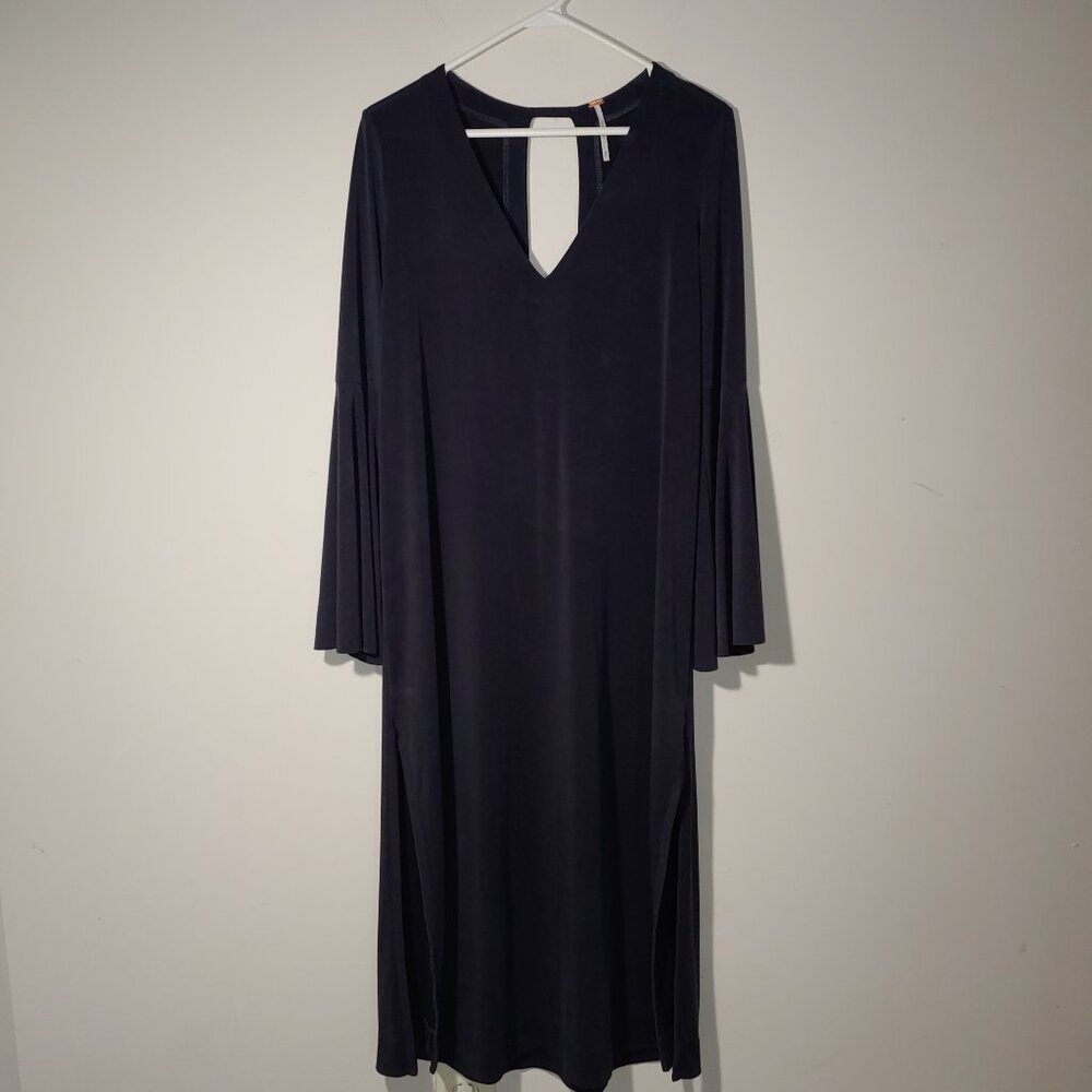 Free People Deep V-Neck Bell Sleeves Cut out Back Maxi Dress Sz XS Graphite Grey